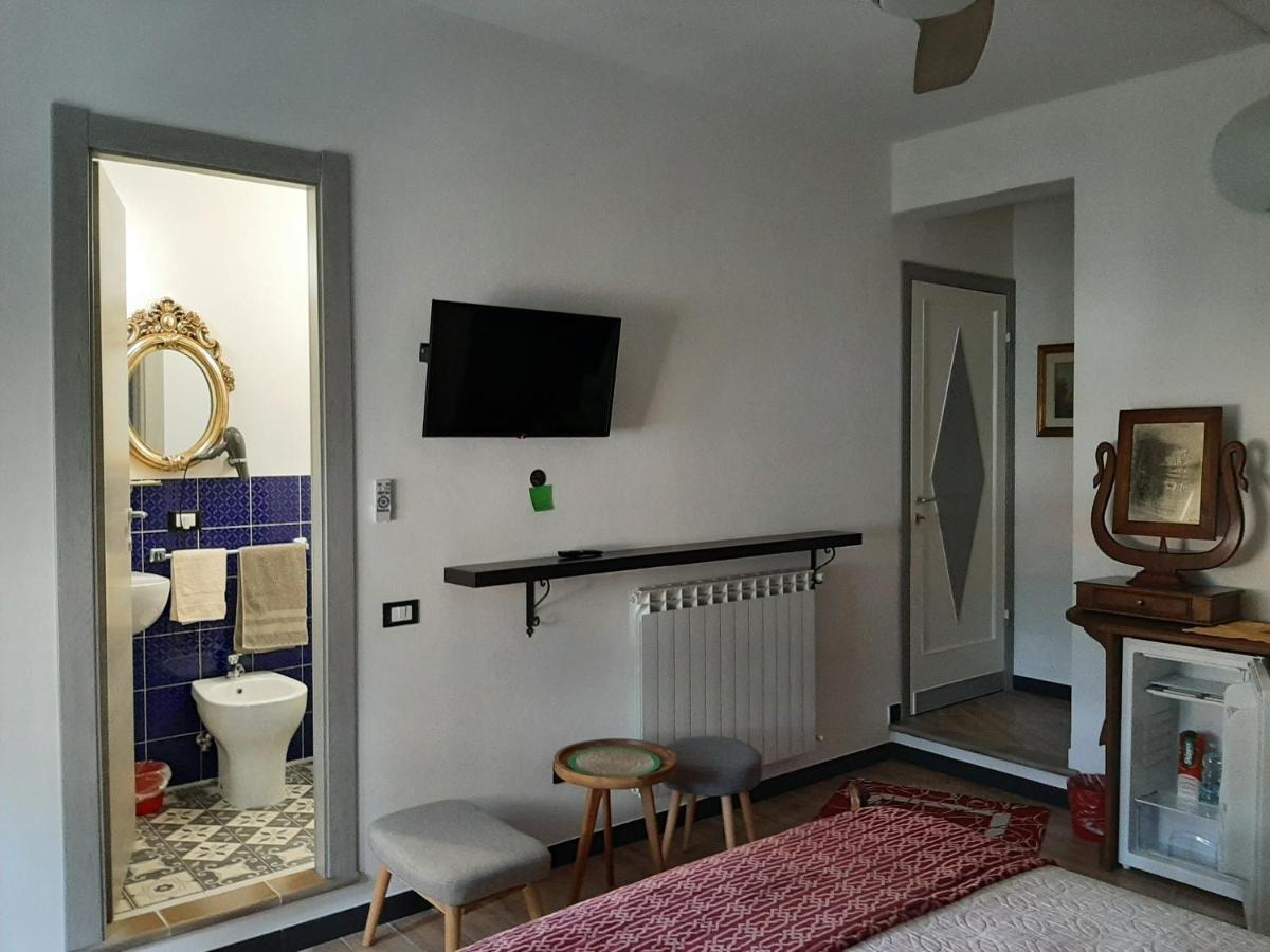 Retro' Beb Bed & Breakfast La Spezia Dış mekan fotoğraf