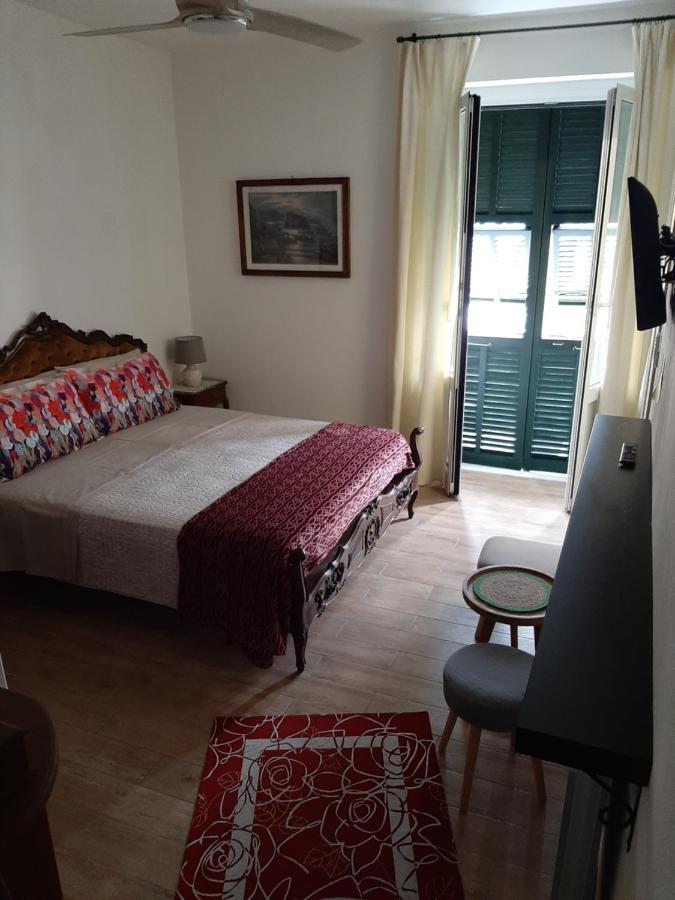 Retro' Beb Bed & Breakfast La Spezia Dış mekan fotoğraf